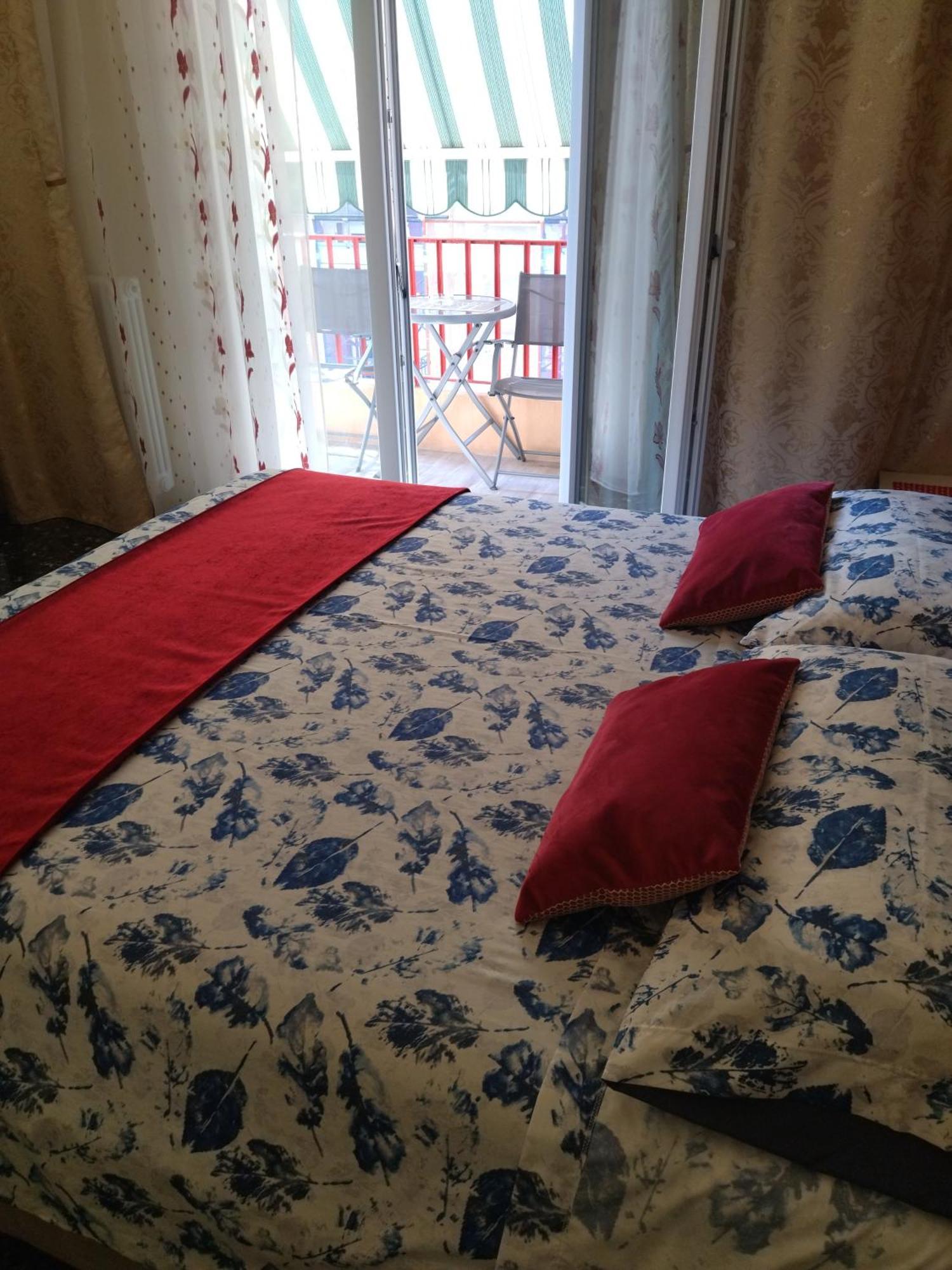 Hotel La Casa Di Sonia à Savone Extérieur photo